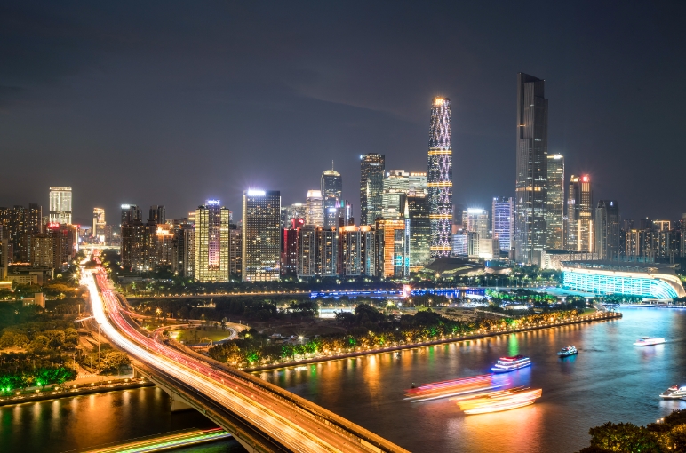 广东省发布《关于加快建设通用人工智能产业创新引领地的实施意见》算力规模实现全国第一、全球领先 广东省发布《关于加快建设通用人工智能产业创新引领地的实施意见》算力规模实现全国第一、全球领先