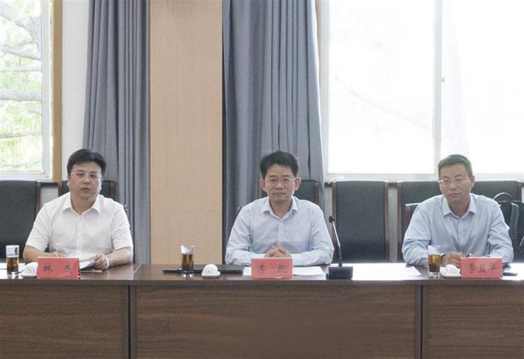 中安科与江苏宜兴市政府携手共建人工智能算力中心 中安科与江苏宜兴市政府携手共建人工智能算力中心