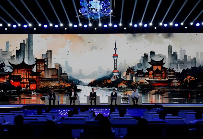 2024:人工智能迈进应用爆发之年 2024:人工智能迈进应用爆发之年