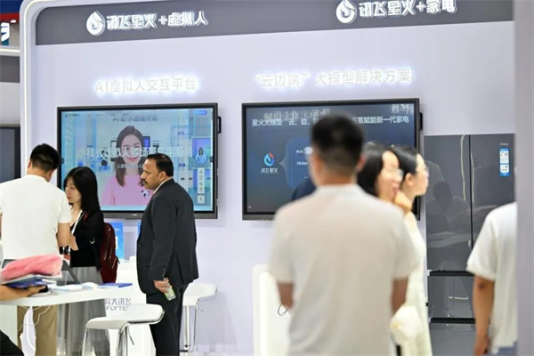 大模型不香了?科技巨头为何开始押注小模型 大模型不香了?科技巨头为何开始押注小模型