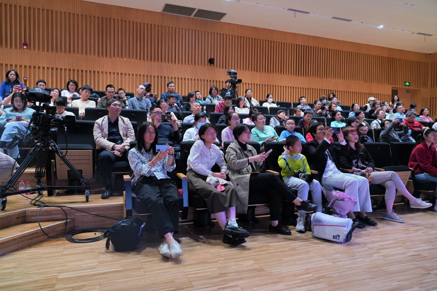 人工智能给外语学习带来冲击,今天为什么还要认真学好外语?|特级教师开课啦 人工智能给外语学习带来冲击,今天为什么还要认真学好外语?|特级教师开课啦