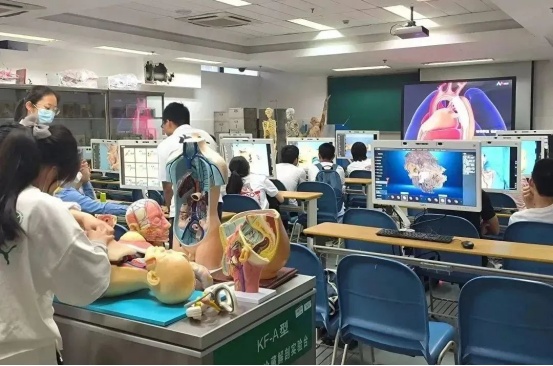 “AI+医学教育”,交医探索新医科背景下医学创新人才培养新模式 | 人工智能赋能高等教育 “AI+医学教育”,交医探索新医科背景下医学创新人才培养新模式 | 人工智能赋能高等教育