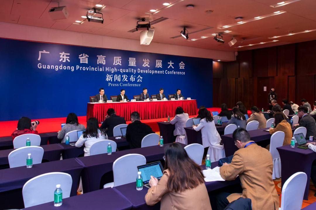 省工信厅:推动人工智能与具身智能机器人产业深度融合 省工信厅:推动人工智能与具身智能机器人产业深度融合