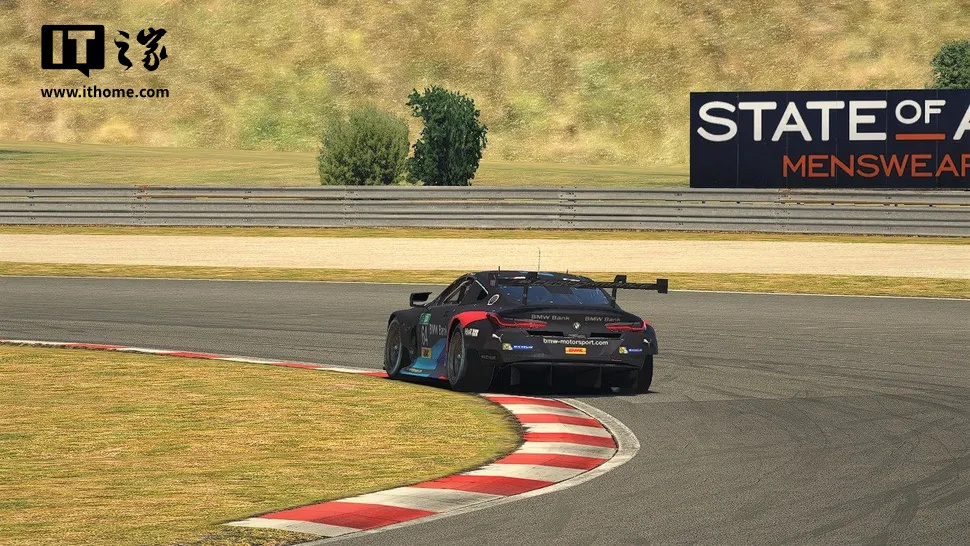 赛车游戏《iRacing》引入自适应 AI:电脑对手难度可根据玩家水平动态调整 赛车游戏《iRacing》引入自适应 AI:电脑对手难度可根据玩家水平动态调整