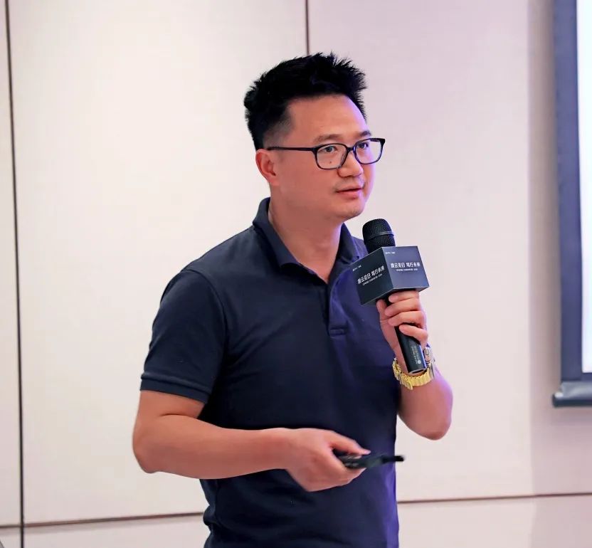 10人AI公司一年营收数千万元,康洪文离开腾讯再创业 10人AI公司一年营收数千万元,康洪文离开腾讯再创业