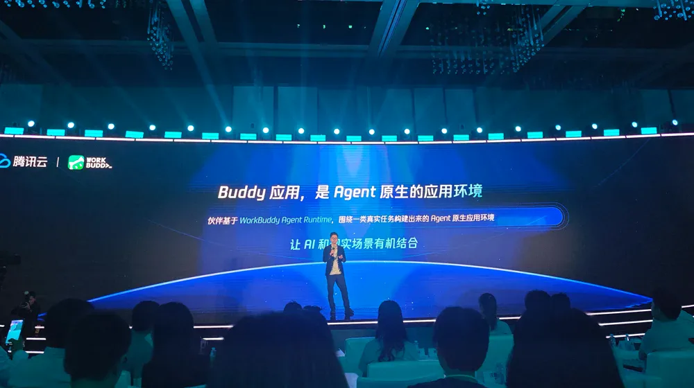 今天,按摩椅上也能用WorkBuddy了 今天,按摩椅上也能用WorkBuddy了