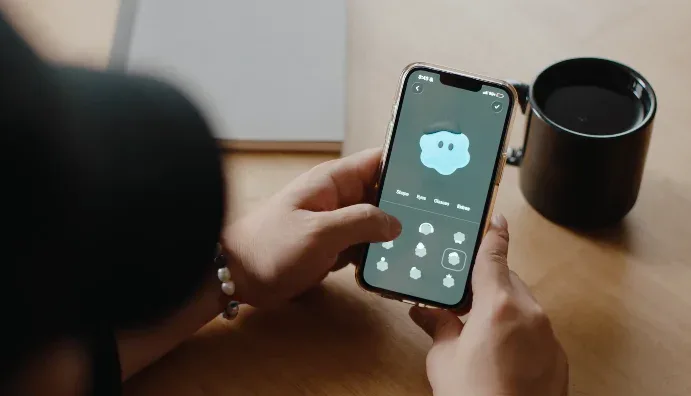 突发!OpenAI dots全面登陆手机,开口指挥Codex干活了 突发!OpenAI dots全面登陆手机,开口指挥Codex干活了